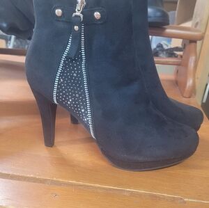 Elegant Black High Heel Boots